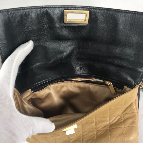 RARE Hot Find! Chanel 2 Face Sheepskin Flap Crossbody - Authentic - Picture 8 of 16